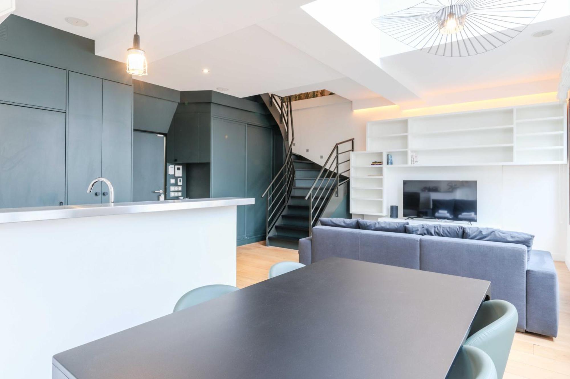 Chic Duplex Loft In Trendy Bastille Apartment Paris